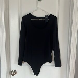 Black scoop neck body suit